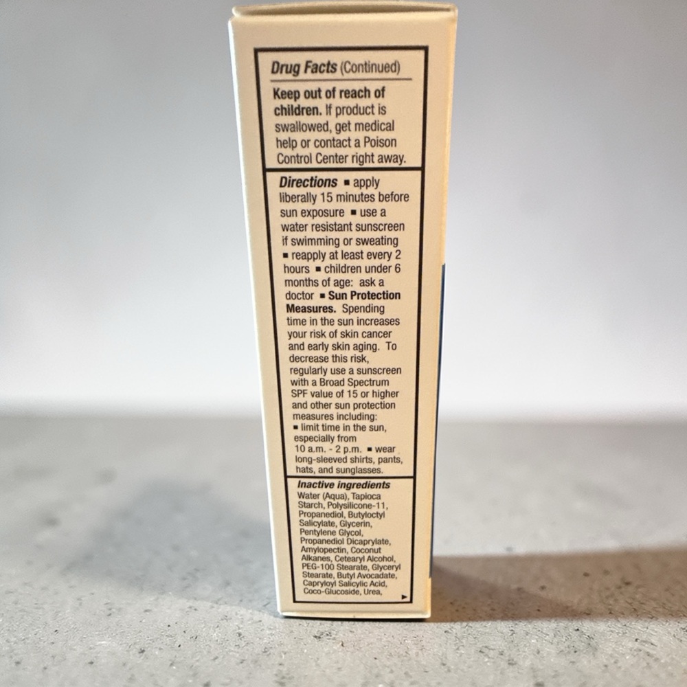 Includes (3) Murad Superactive Moisturizer Mattifying Oil Pore Control - Picture 7 of 8